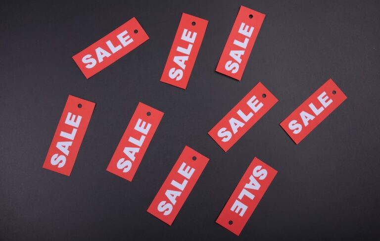 The Ultimate Guide: Smart Tips for Finding Genuine Discounts and Promotional Deals tips for finding genuine discounts and promotional deals