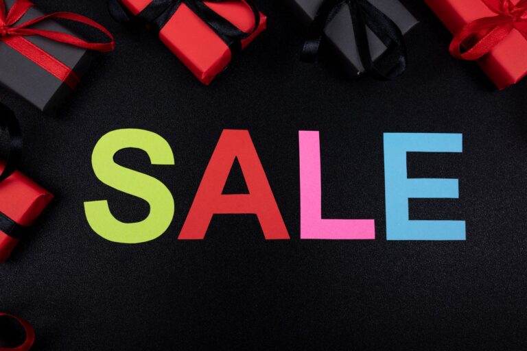 seasonal promotional offers and shopping deal strategies